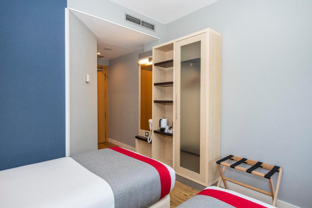 Holiday Inn Express Barcelona - Montmelo By Ihg Granollers Exteriér fotografie