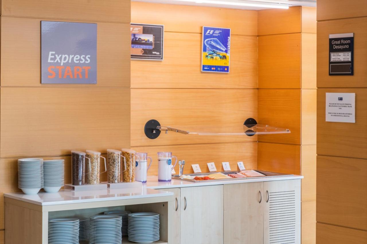 Holiday Inn Express Barcelona - Montmelo By Ihg Granollers Exteriér fotografie
