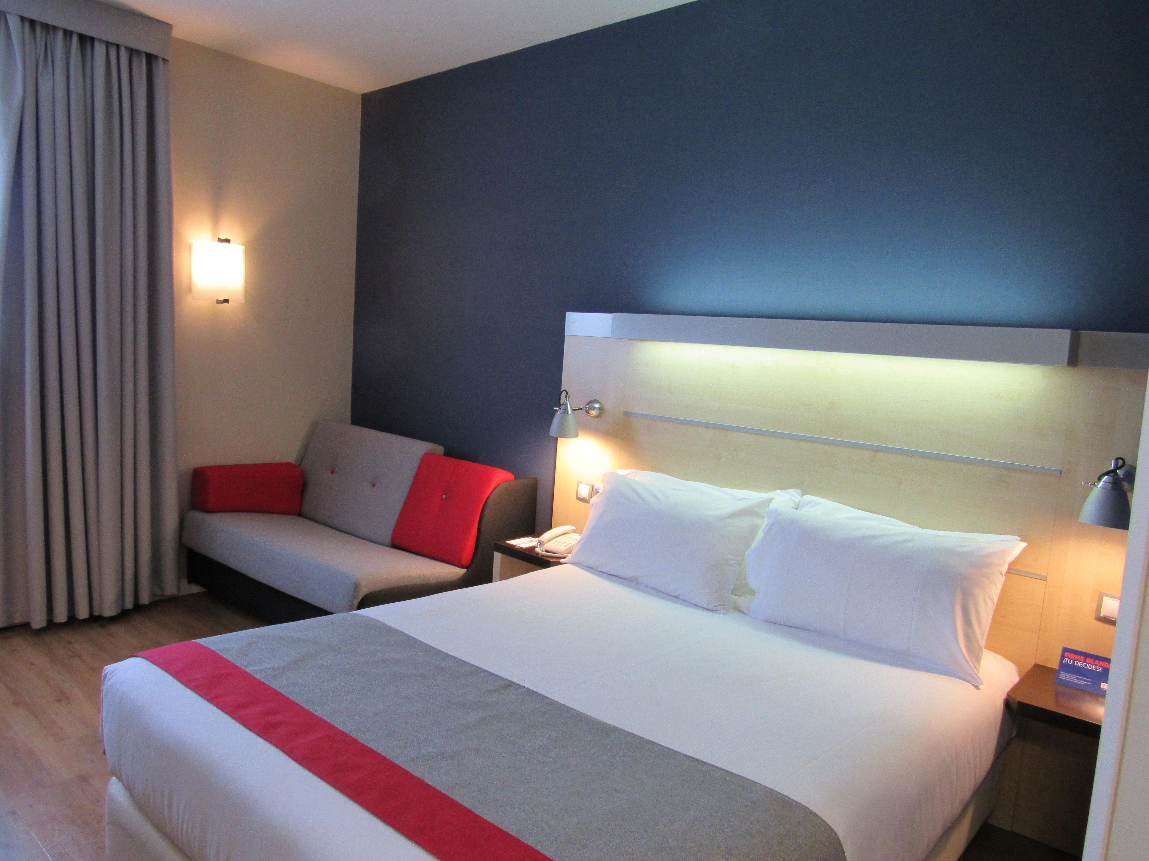 Holiday Inn Express Barcelona - Montmelo By Ihg Granollers Exteriér fotografie