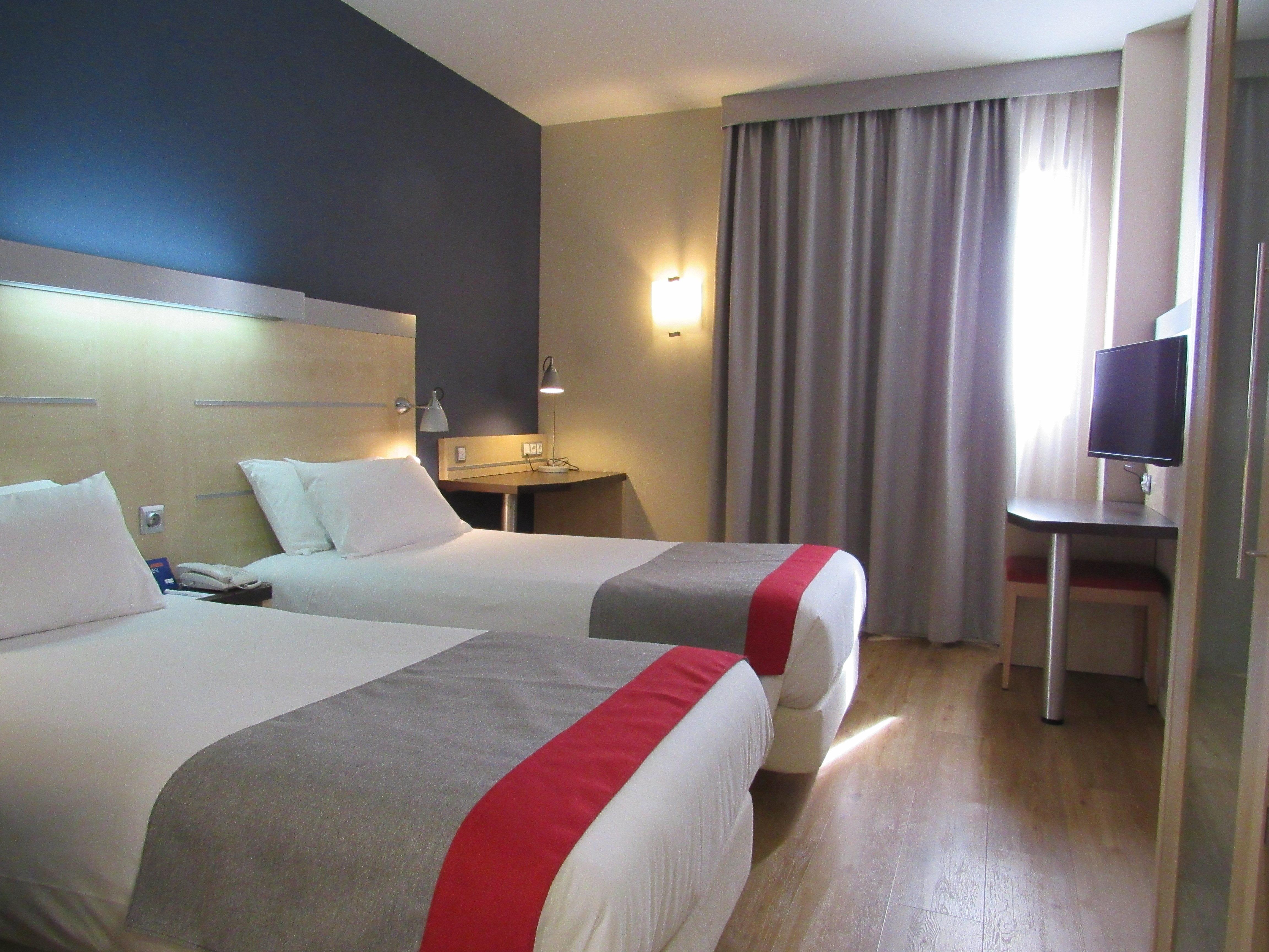 Holiday Inn Express Barcelona - Montmelo By Ihg Granollers Exteriér fotografie