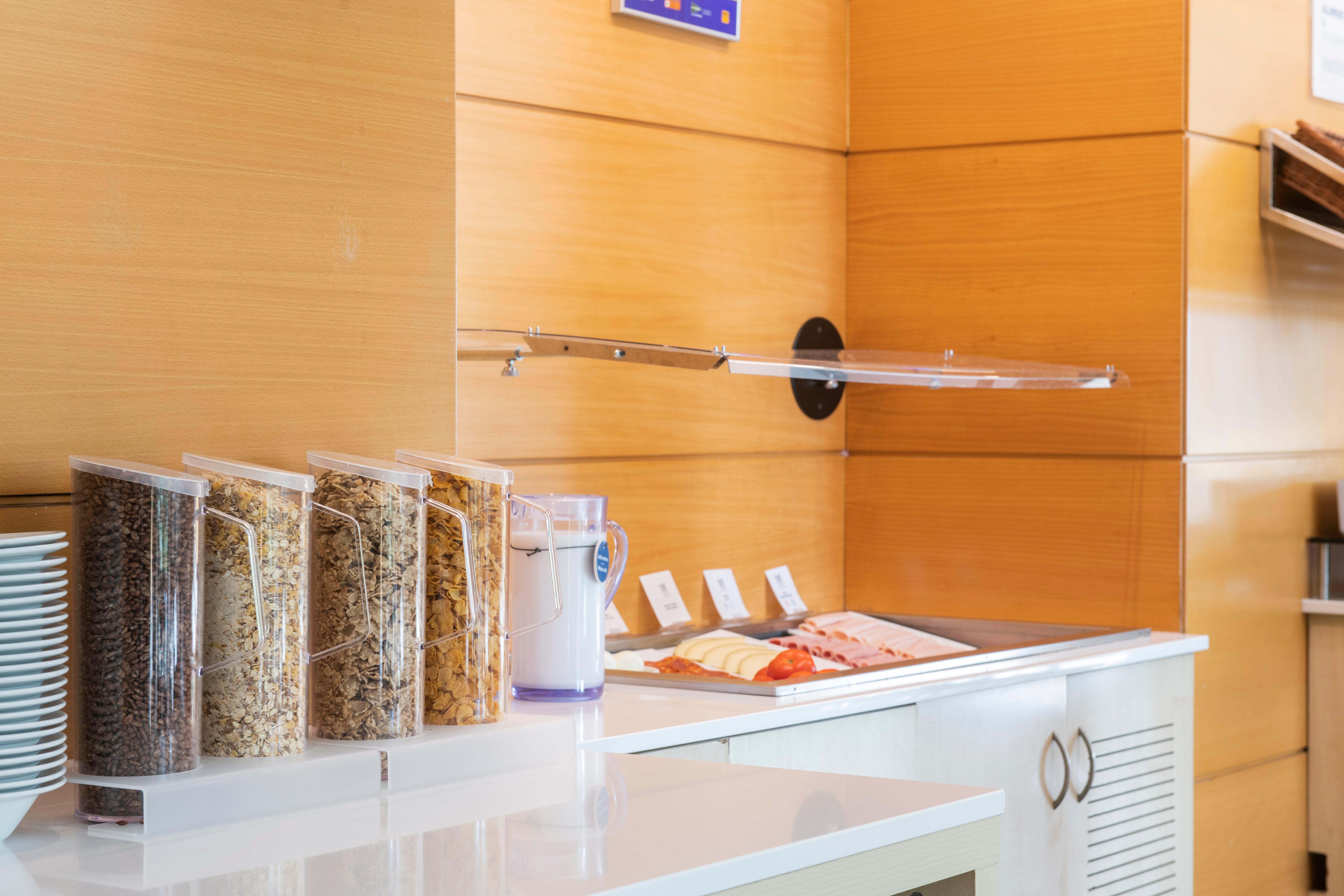 Holiday Inn Express Barcelona - Montmelo By Ihg Granollers Exteriér fotografie