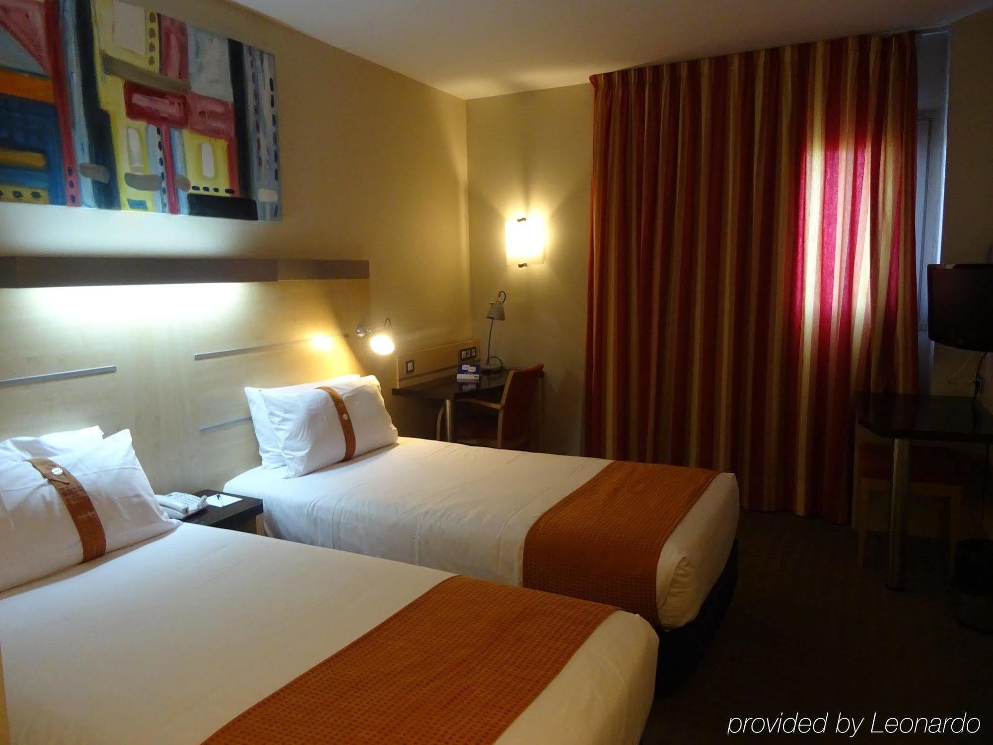 Holiday Inn Express Barcelona - Montmelo By Ihg Granollers Exteriér fotografie