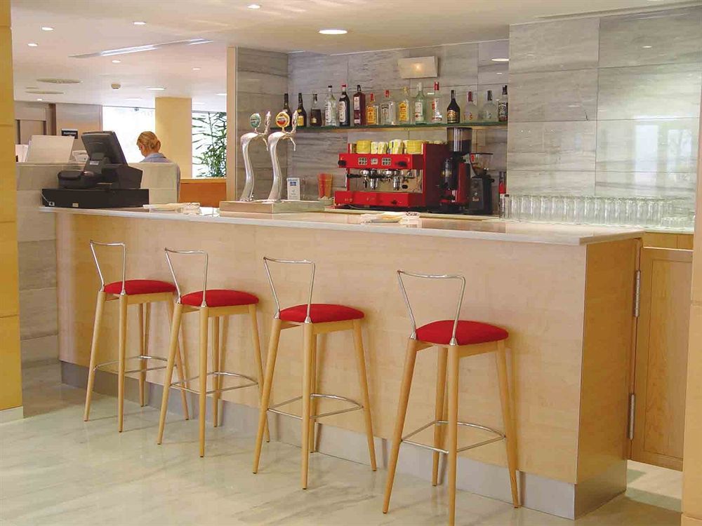 Holiday Inn Express Barcelona - Montmelo By Ihg Granollers Exteriér fotografie